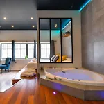 Balneo Suite Arquebuse *