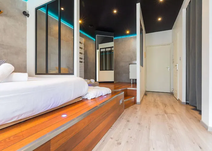 アパート Balneo Arquebuse Au Coeur De